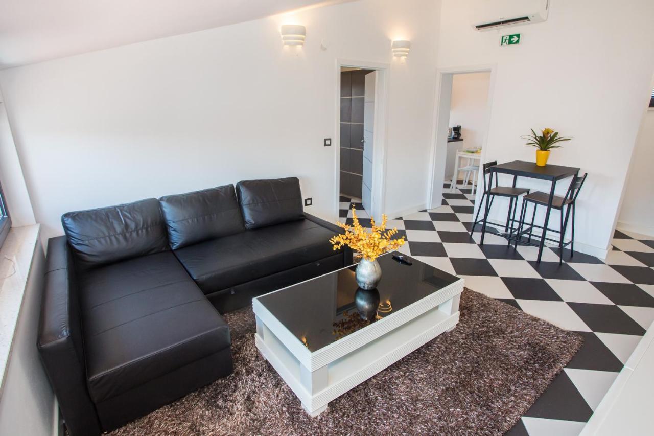 Black & White Apartment Rovinj Exterior foto