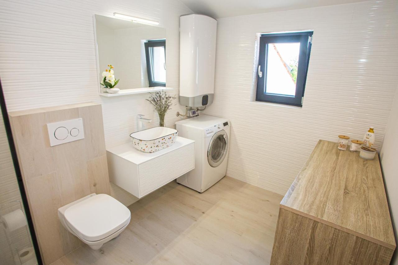 Black & White Apartment Rovinj Exterior foto